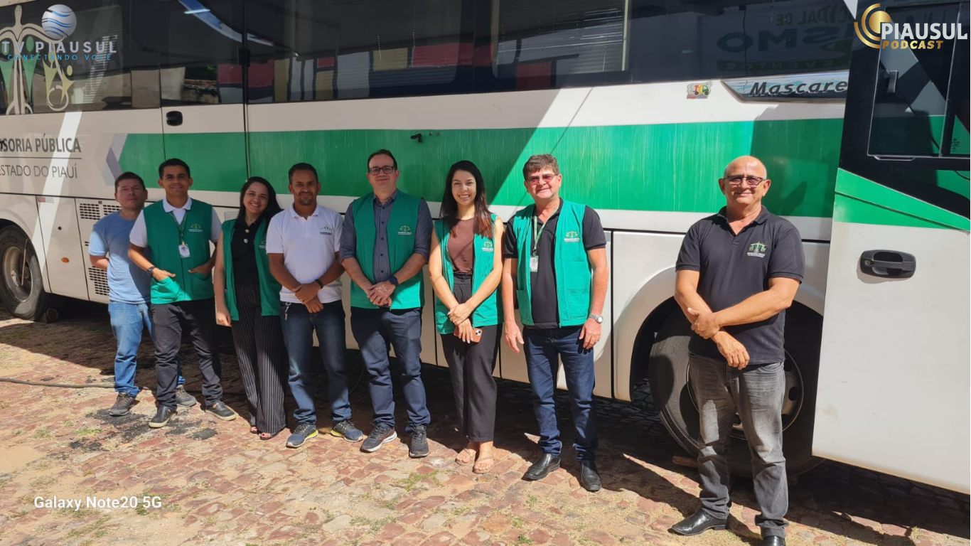 Cristino Castro Recebe Defensoria Itinerante em Ação de Cidadania com Apoio da Prefeitura