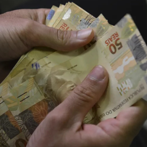 Saque de até R$ 2.800 do PIS/PASEP está liberado e a maioria nem sabe: veja quem tem direito e como solicitar
